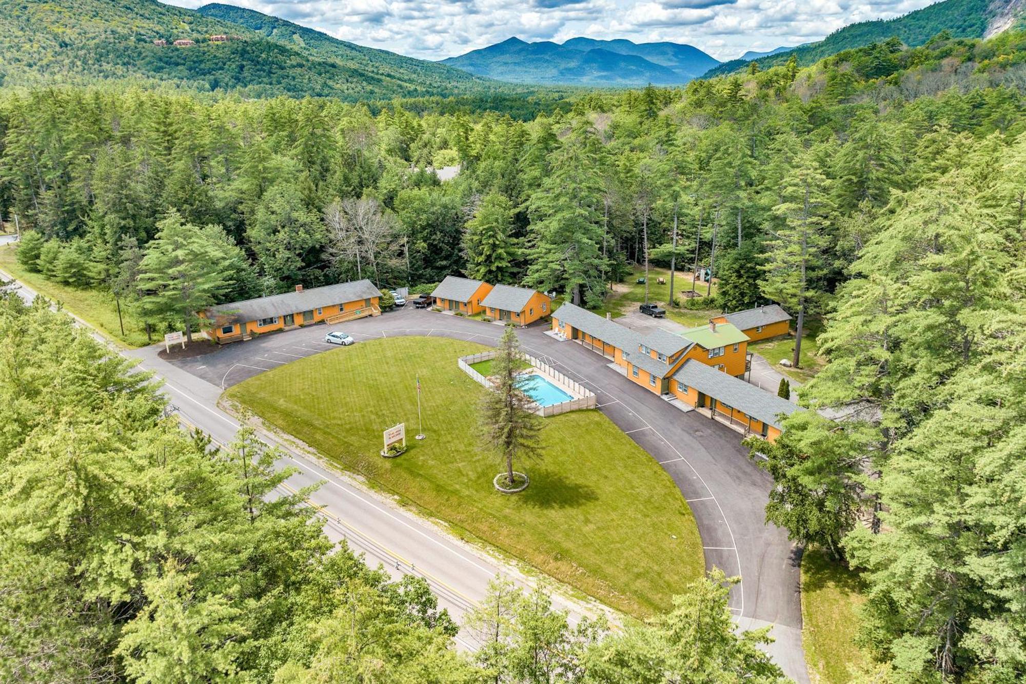 The Inn & More Bartlett Exterior photo